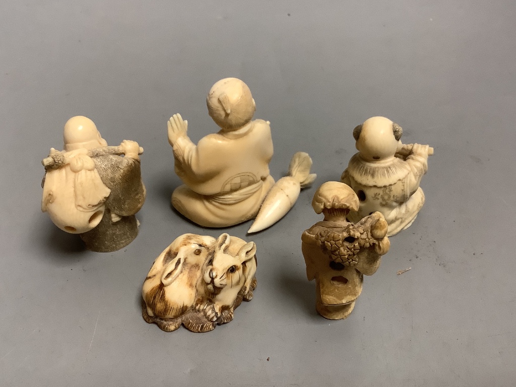 Five Japanese ivory netsuke